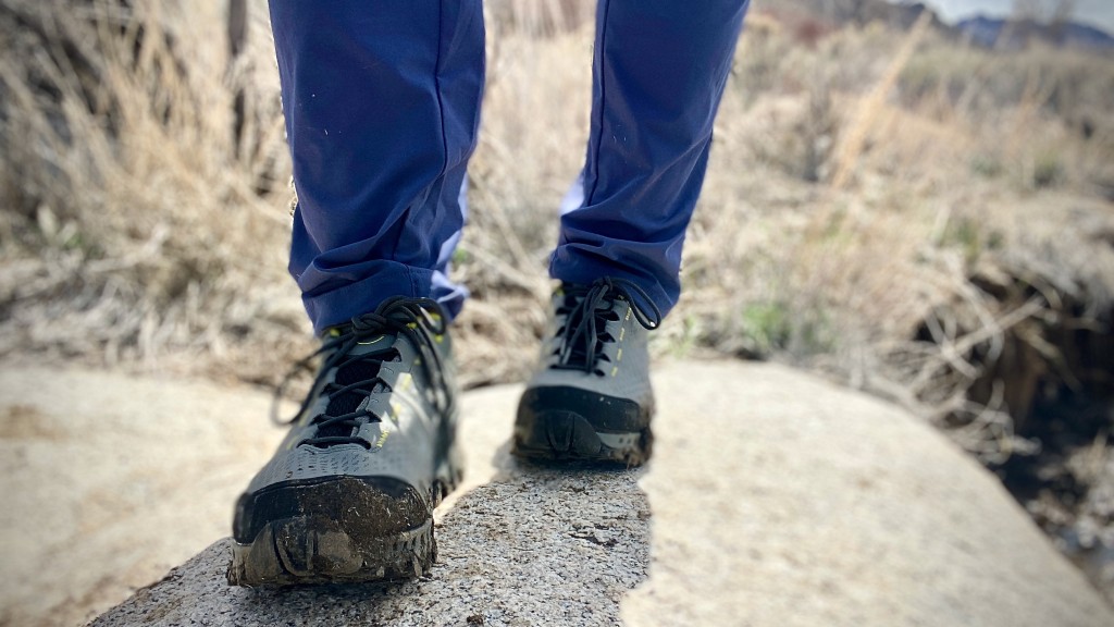 hiking shoes womens - the spire's tpu toe cap and abrasion resistance mesh help increase...