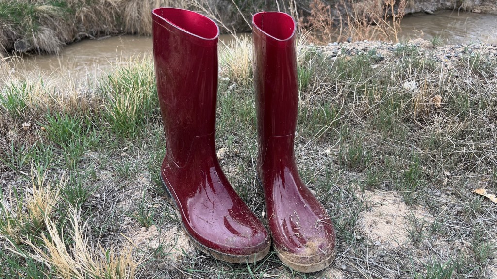 Kamik red rain boots hotsell