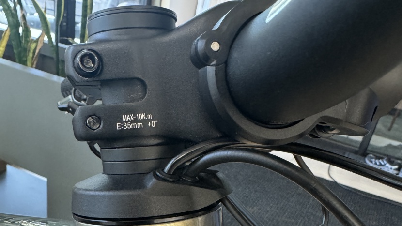 headtube cable and wire routing look nice but are generally more...