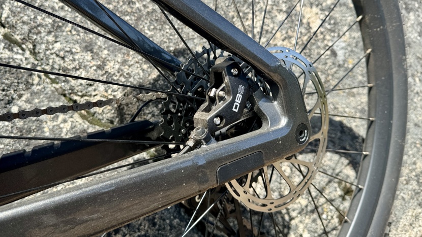 db8 brakes offer solid performance and reliable stopping. look close...