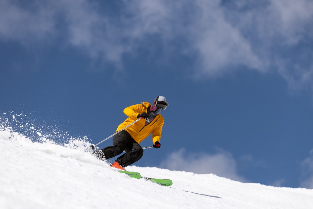 ski boots - the tecnica cochise 130 dyn boot offers all-day comfort and...