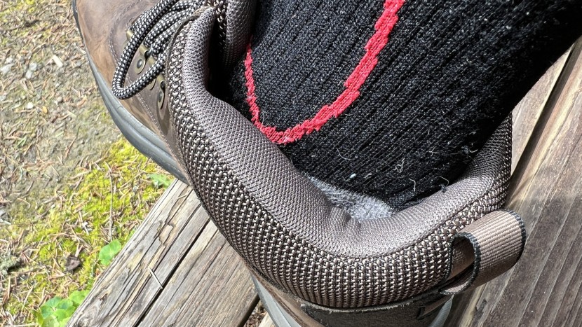 timberland white ledge mid waterproof - the bulky ankle padding definitely added support, but also affected...