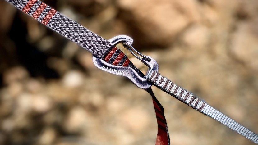 hammock - the climbing rated &quot;kanga claws&quot; offer additional protection...