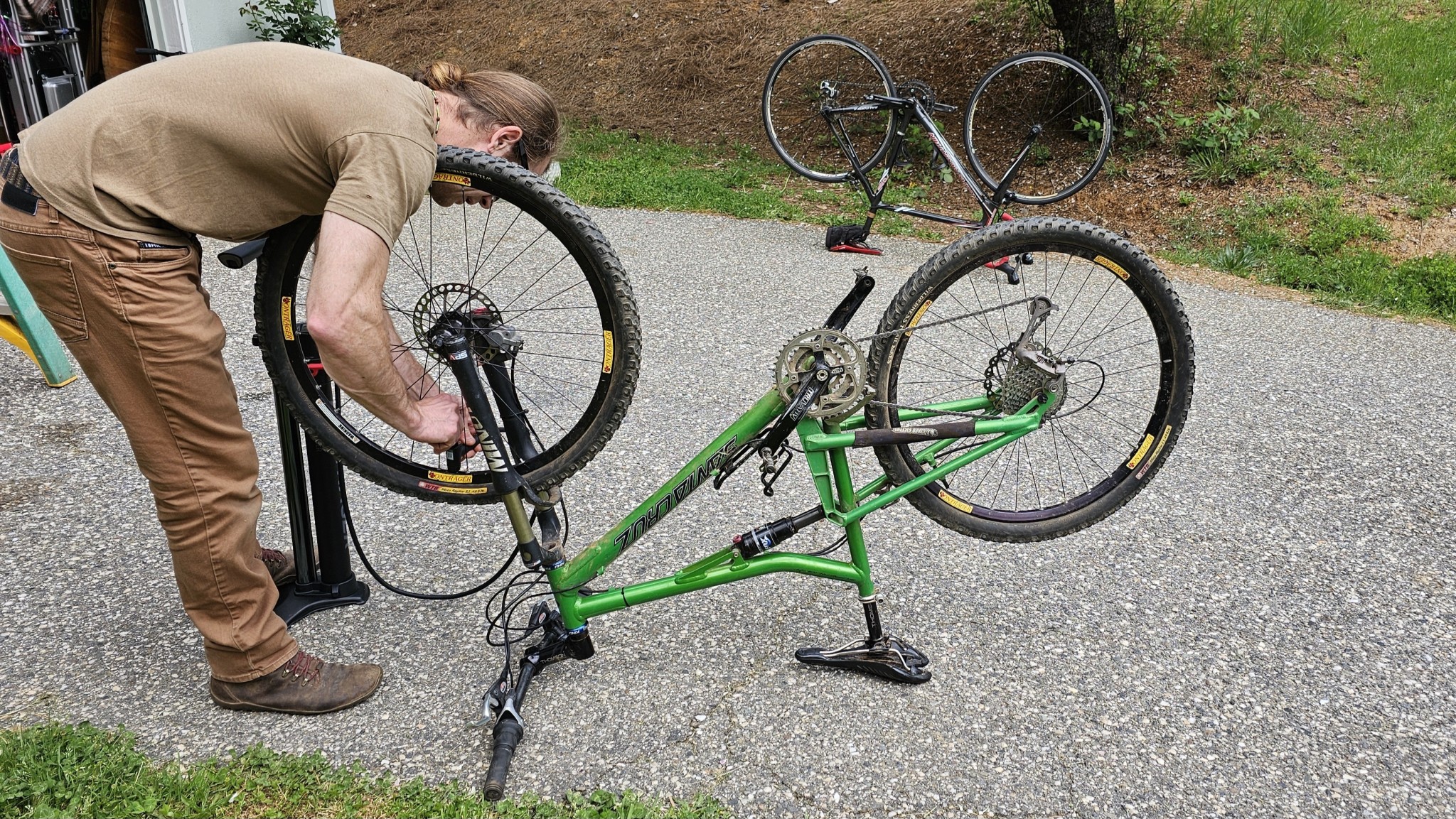 The Best 6 Bike Pumps of 2024 | Tested & Rated