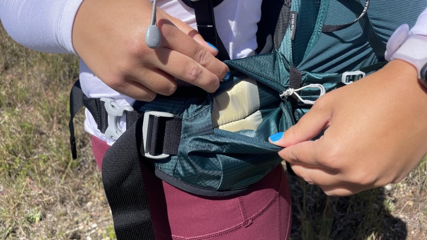 osprey eja 58 - the hip pockets on the eja are not as big as we&#039;d like, but they are...