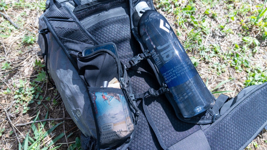 black diamond beta light 45 - the dual running-vest style sternum straps help the pack hug the...