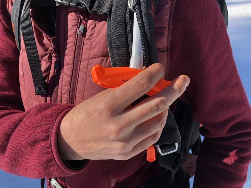 avalanche airbag - some triggers for compressed air packs are fixed on the left side...