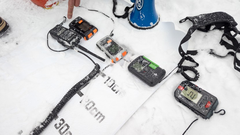 avalanche beacon - electronic interference from other electronics, like radios, affect...
