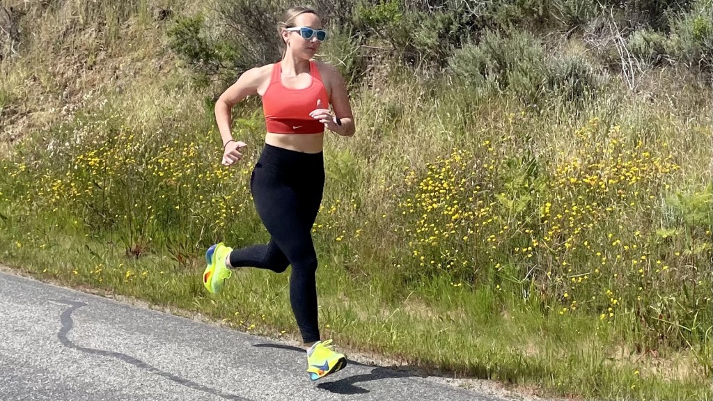 nike alphafly 3 for women - this shoe is full of temptation. it is tempting to want to run in it...