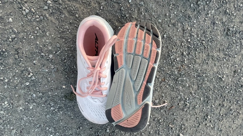 altra via olympus 2 for women - the olympus is one of the more well-tractioned road shoes in our...