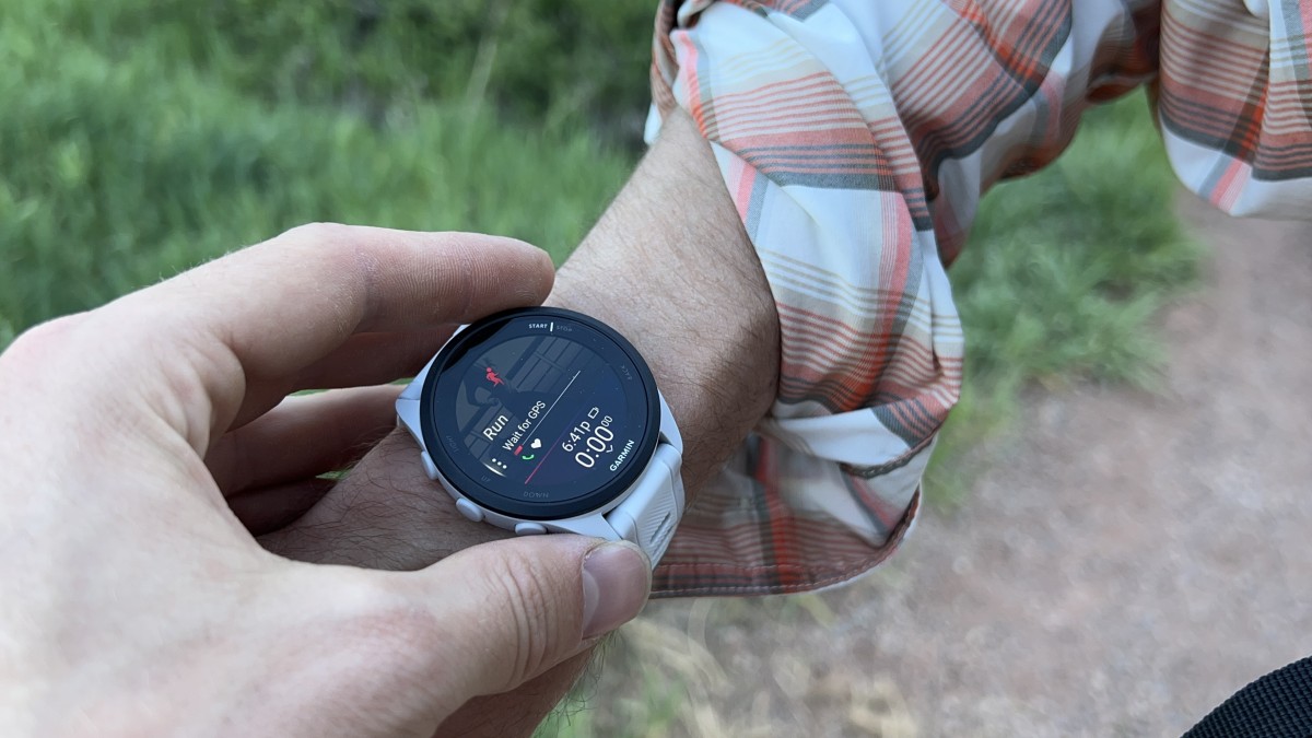 Garmin Forerunner 165 Review (The Garmin Forerunner 165 is highly affordable. It's a seriously great watch with an excellent screen and form factor.)