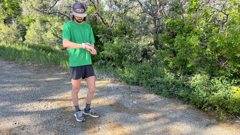 garmin forerunner 965 - the new amoled display looks great during activities, and the...