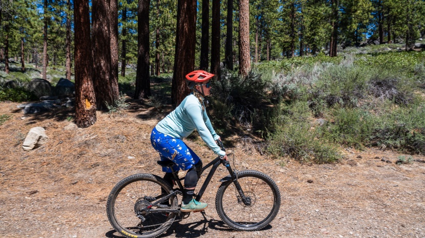 the outdoor research vigor grid quarter zip is a very lightweight...