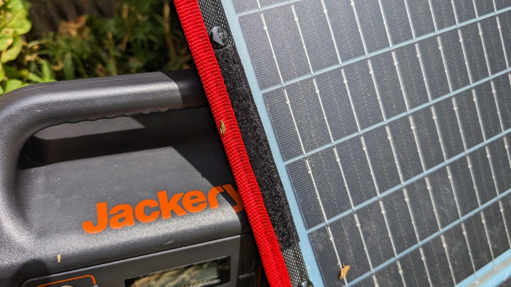 dokio 110w 18v portable kit - the dokio charged our test batteries about as well as other panels...