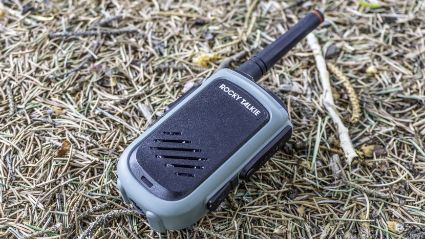 walkie talkies - grms radios are the higher powered cousin to frs.
