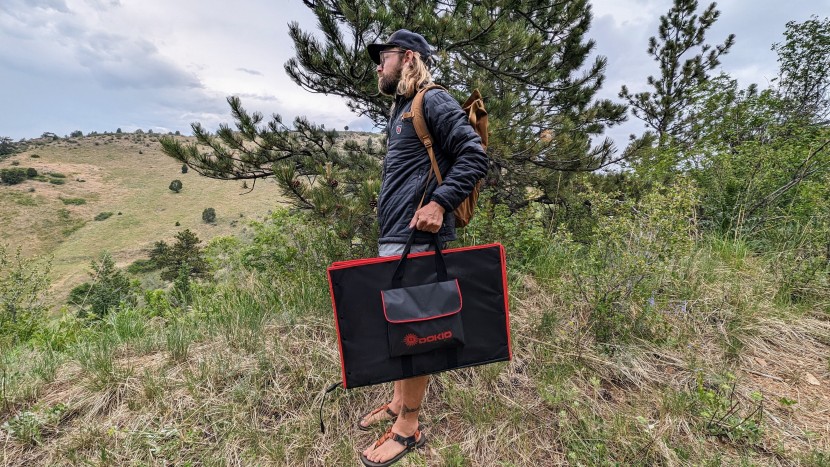 solar power station - the dokio 110w 18v portable kit only weighs 5 pounds so it&#039;s...