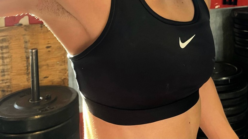 nike swoosh - built-in pads give you a smooth fit and solid athletic performance.