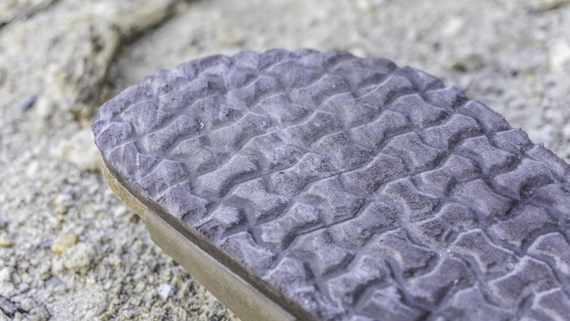 flip flops men - once we scuffed up the soles of the cushionaire, the traction...