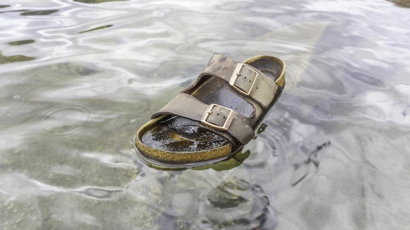 flip flops men - the birkenstock arizona has great versatility on dry ground, but we...