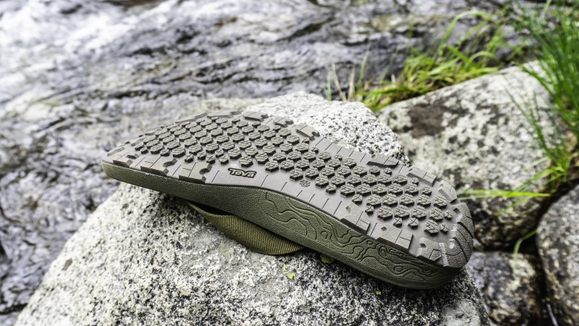 flip flops men - amphibious tread designs are meant to channel water between traction...
