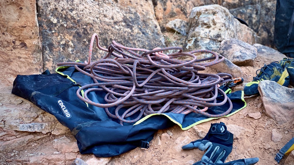 rope bag - affordable rope bags like the edelrid liner are more like a fancy...