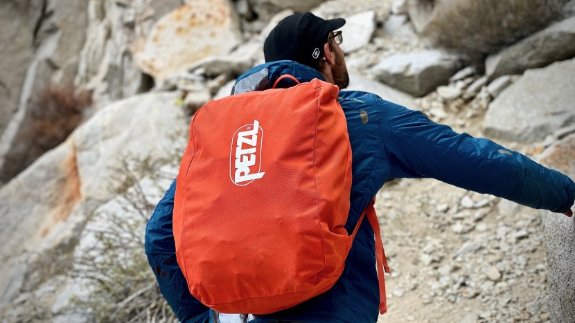rope bag - the petzl kliff is a great option for those looking for a versatile...