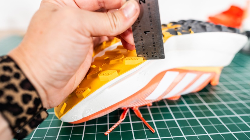 adidas terrex agravic speed ultra for women - the 3mm lugs with sharp angles across the continental rubber outsole...