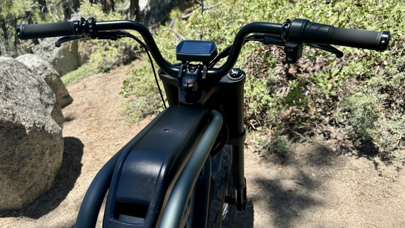 ride1up revv 1 drt - the ion-filled gas tank sits front and center, it&#039;s a cool look but...