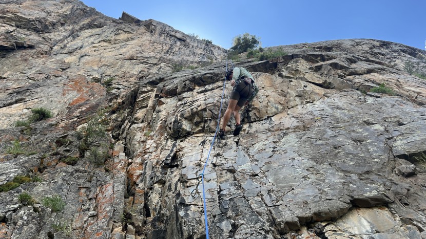 we don't hesitate to grab this rope when headed to the sport crag...