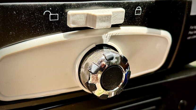 cuisinart petite gourmet - if you&#039;re primarily grilling at a lower setting, this grill provides...