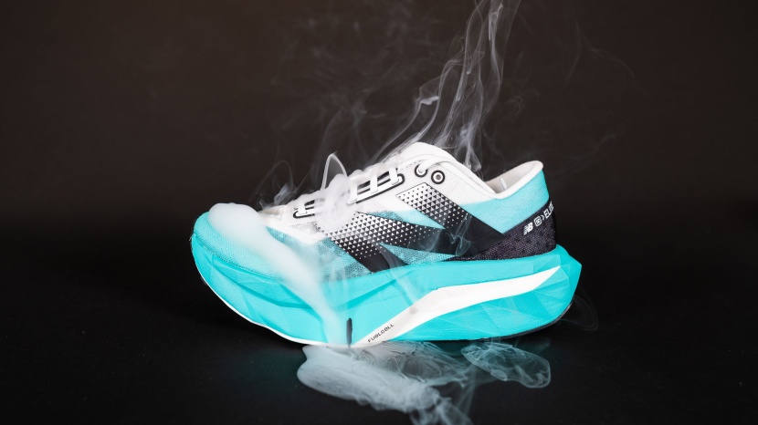 Men's New Balance FuelCell SuperComp Elite v4 – Pacers Running