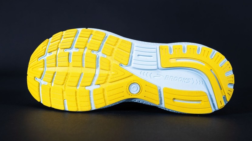 brooks ghost 16 - the traction of the ghost 16 is solid, thanks to a durable rubber...
