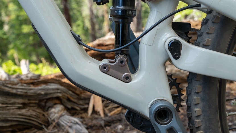 norco optic c2 - here, we see the lower shock mount of the missing link; swapping the...