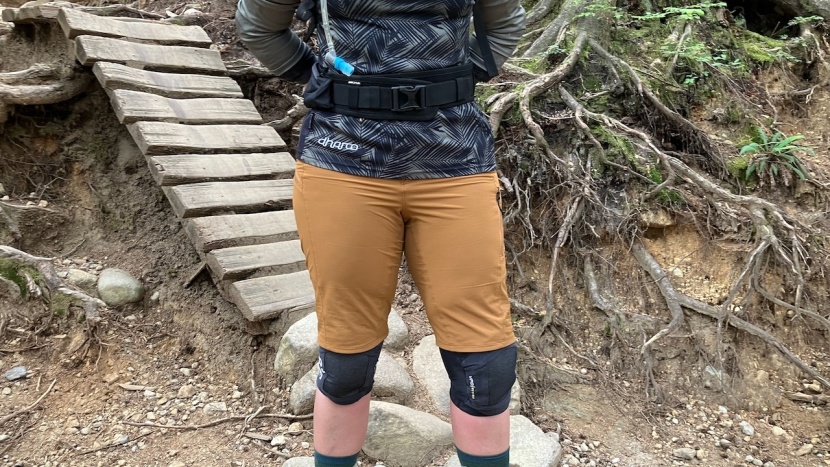 the freewheel ride has a trim fit through the thigh and an inseam...