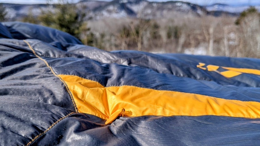 nemo sonic -20 - the small zippers on the external vents work well.