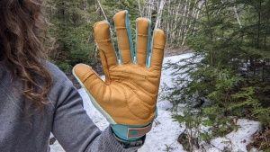 Best outdoor winter gloves online