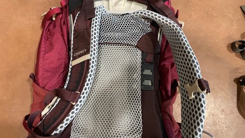 daypack womens - we found that the plastic size adjusters at the back of the sirrus...