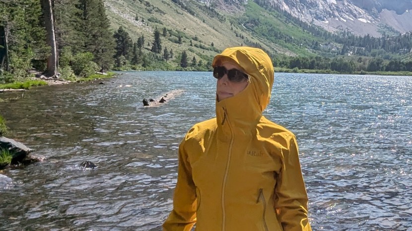 softshell jacket womens - the kinetic 2.0 provides outstanding weather protection and...