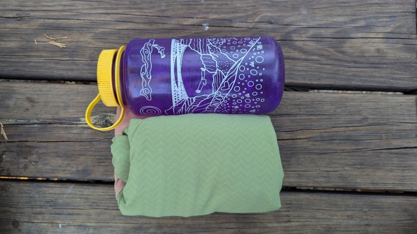 patagonia r1 crossstrata hoody for women - we appreciate the lightweight and packable design of the crossstrata...