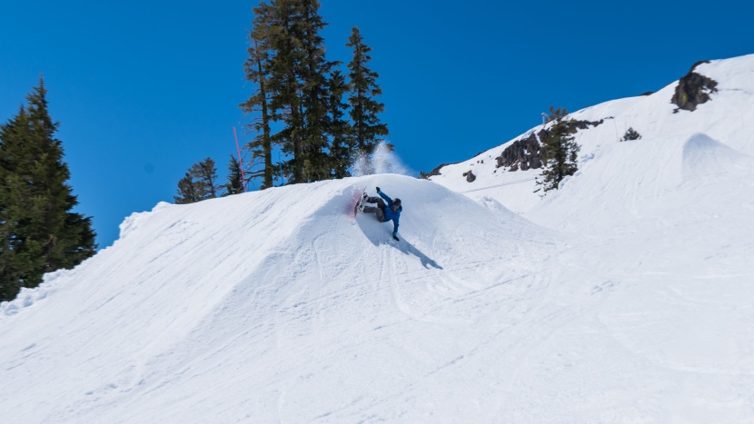 snowboard men - the yes standard uninc&#039;s exceptional edge hold and power are derived...