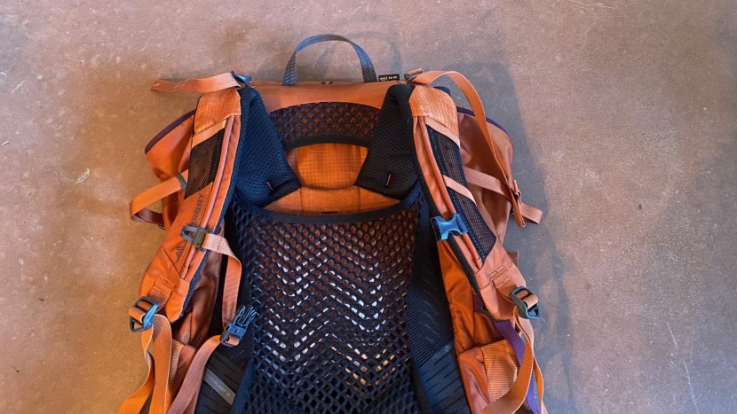 gregory jade 28l - the adjustability of the ventilated suspension is a great addition...