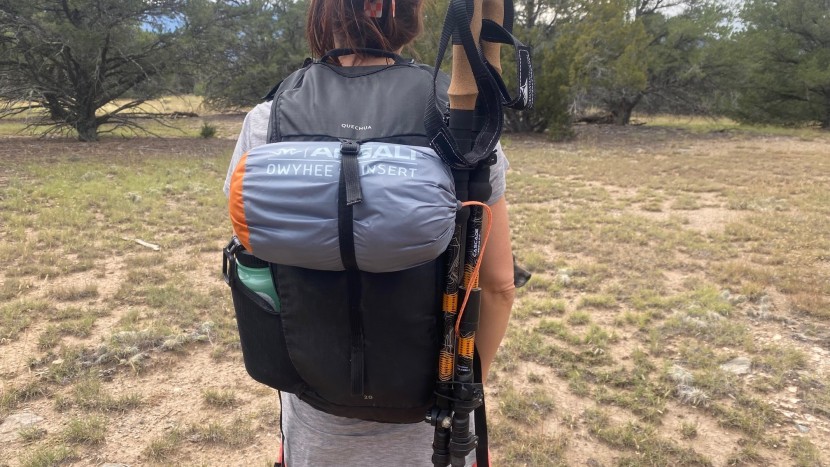 daypack womens - the decathlon quechua is a simple, streamlined pack that serves its...