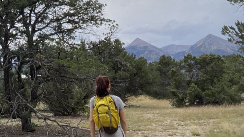 rei co-op flash 22l for women - the flash is easy to throw on for an impromptu hike to look at a...