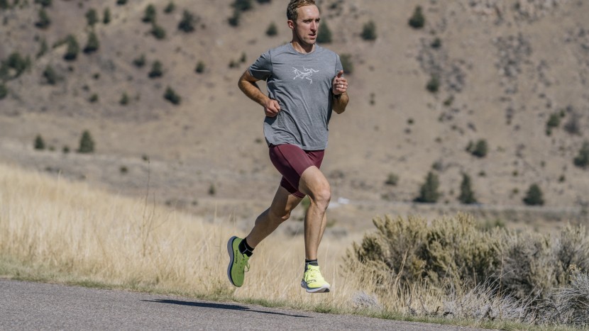 running shoes men - there's not much to the kinvara, which makes it light (and...