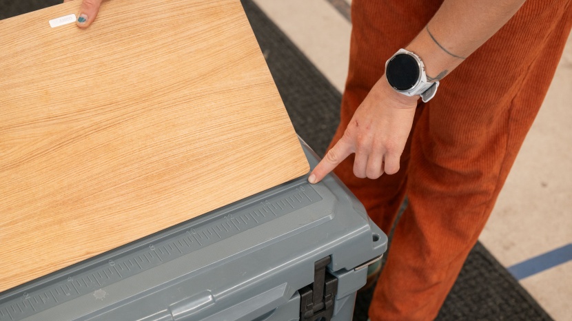the built-in ruler on the top of the cooler is a nice touch.