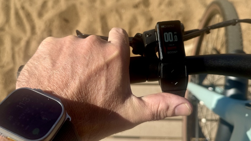 ride1up roadster v3 - the controller is low profile and provides useful data. riders with...