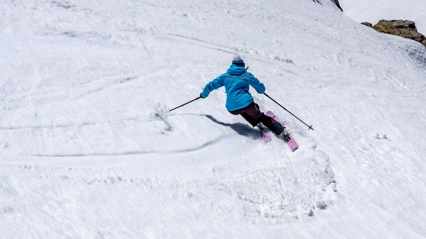 dps carbon wailer 100 - this ski smears easily across the snow surface, even in much deeper...