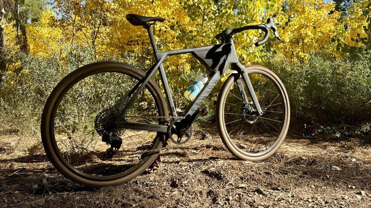 Canyon Grail CF SL 7 AXS Review (Adventure ready, the Grail is a well-thought-out gravel rig.)