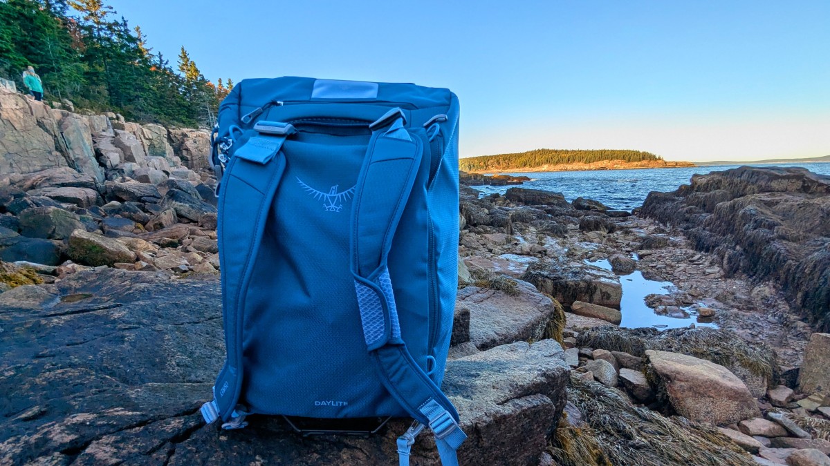 Osprey Daylite Wheeled Duffel 40 Review