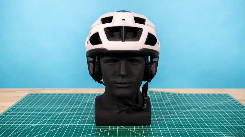 mountain bike helmet - the fox dropframe produced some solid impact test results, but it...